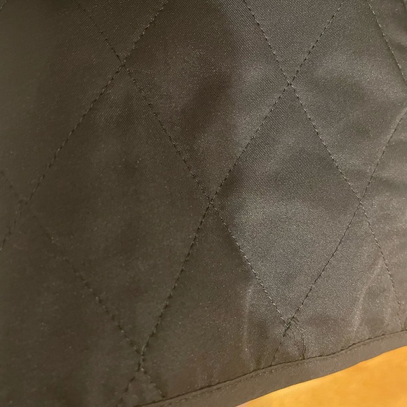 Burberry Women’s Quilted Jacket size M - Picture 7 of 10